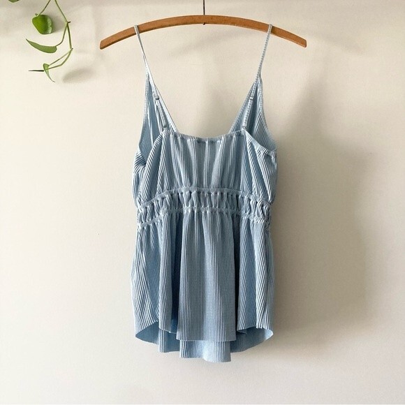 NWT Abercrombie & Fitch Top Ribbed Pastel Metallic Sheen V Neck Peplum S‎ - Picture 4 of 5